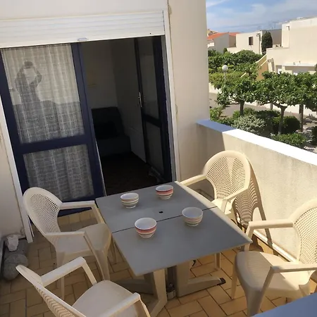 Spacieux T2 Pour 4p Avec Terrasse, Parking Prive A 400m De La Plage, Quartier Anime, Animaux Ok - Fr-1-799-9 *